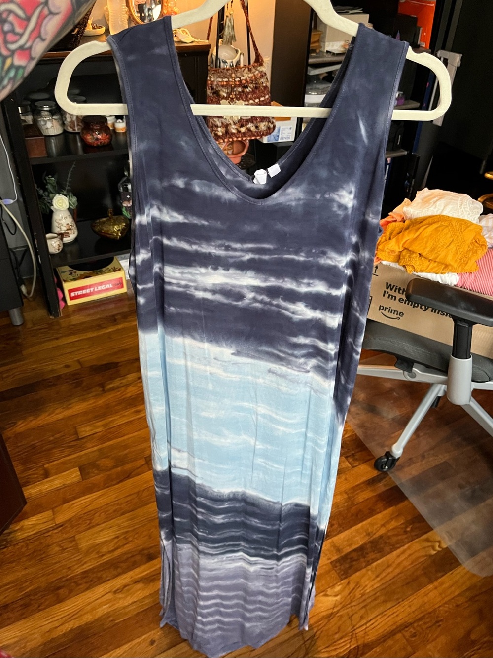Like New! Cable & Gauge Large Sleeveless Tie-Dye Ombré Blue Maxi Dress